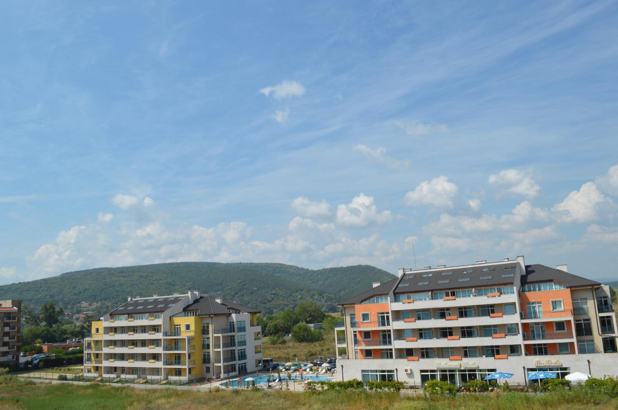 Prostor Apartments Obzor Eksteriør bilde